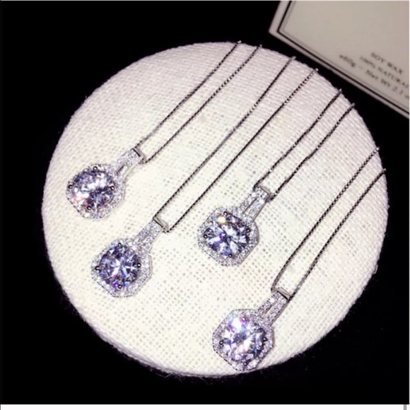 New Crystal Charm Pendant Necklace - Picture 6 of 7